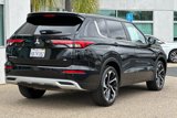 Used 2022 Mitsubishi Outlander SE image 4