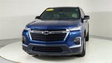 Used 2023 Chevrolet Traverse LS image 2