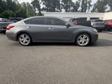 Used 2017 Nissan Altima 3.5 SL image 2