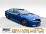 Used 2020 Toyota Camry SE image 1