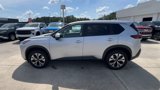 Used 2023 Nissan Rogue SV image 5