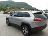Used 2016 Jeep Cherokee Trailhawk image 2
