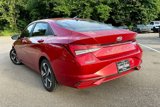Used 2021 Hyundai Elantra Limited image 3