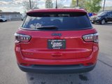Used 2021 Jeep Compass Latitude image 4