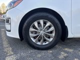 Used 2020 Kia Sedona L image 6