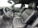 Used 2021 Volkswagen Atlas Cross Sport SE image 2