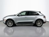 Certified 2018 Porsche Macan image 2