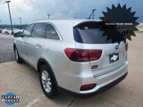 Used 2020 Kia Sorento LX w/ LX I4 Convenience Package image 4