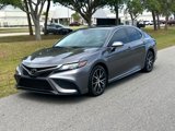 Used 2021 Toyota Camry SE image 4