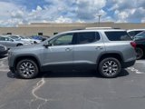 Used 2023 GMC Acadia SLT image 3
