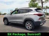 Used 2021 Kia Seltos SX w/ SX Sunroof Package image 5
