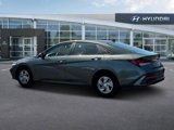 New 2025 Hyundai Elantra SE image 4
