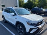 Used 2024 Volkswagen Taos SE image 2