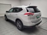 Used 2016 Nissan Rogue SL image 5