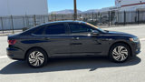Used 2020 Volkswagen Jetta SEL Premium image 4