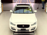 Used 2018 Jaguar XE Premium image 6