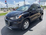 Used 2022 Chevrolet Trax LT w/ LT Convenience Package image 3
