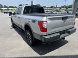 Used 2017 Nissan Titan PRO-4X image 6