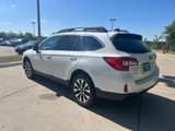 Used 2016 Subaru Outback 2.5i Limited image 3