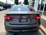 Used 2017 Hyundai Sonata SE image 5
