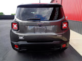 Used 2016 Jeep Renegade Latitude image 6