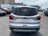 Used 2019 Ford Escape SE image 4
