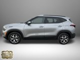 Used 2021 Kia Seltos EX image 5