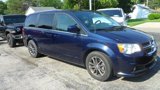 Used 2017 Dodge Grand Caravan SXT image 2