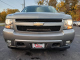 Used 2009 Chevrolet Suburban LT image 2