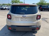 Used 2015 Jeep Renegade Latitude image 4