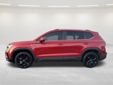 Used 2022 Volkswagen Taos SE image 2