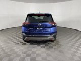 Used 2021 Nissan Rogue Platinum image 4