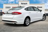 Used 2017 Ford Fusion SE image 2