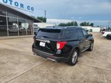 Certified 2022 Ford Explorer Limited w/ Equipment Group 301A image 3