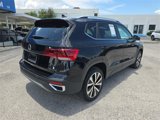 Used 2022 Volkswagen Taos SE w/ Panoramic Sunroof Package image 3