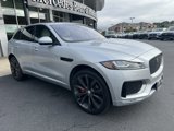 Used 2017 Jaguar F-PACE First Edition image 4