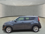 Used 2022 Kia Soul LX w/ Technology Package image 2