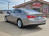Used 2023 Chevrolet Malibu LT image 2
