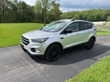 Used 2018 Ford Escape SE w/ SE Sport Appearance Package image 2