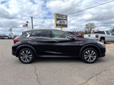 Used 2017 INFINITI QX30 Premium w/ Technology Package image 4