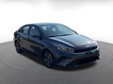 Used 2023 Kia Forte LXS image 3