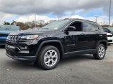 New 2025 Jeep Compass Latitude image 3