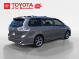 Used 2017 Toyota Sienna SE Premium image 5
