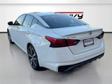Used 2021 Nissan Altima 2.5 SR w/ SR Premium Package image 5