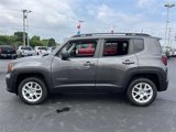 Used 2019 Jeep Renegade Latitude w/ Cold Weather Group image 4