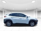 Used 2019 Hyundai Kona SE image 2