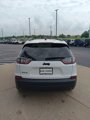 Used 2023 Jeep Cherokee Altitude Lux image 5