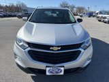 Used 2018 Chevrolet Equinox LS image 2