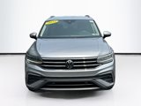 Used 2022 Volkswagen Tiguan SE image 2