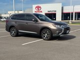 Used 2018 Mitsubishi Outlander SEL image 2